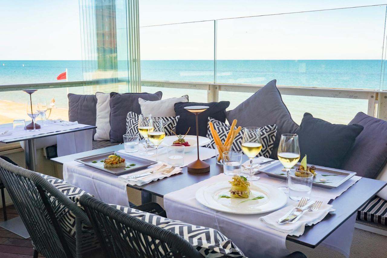 Unahotels Imperial Sport Hotel Pesaro Luaran gambar