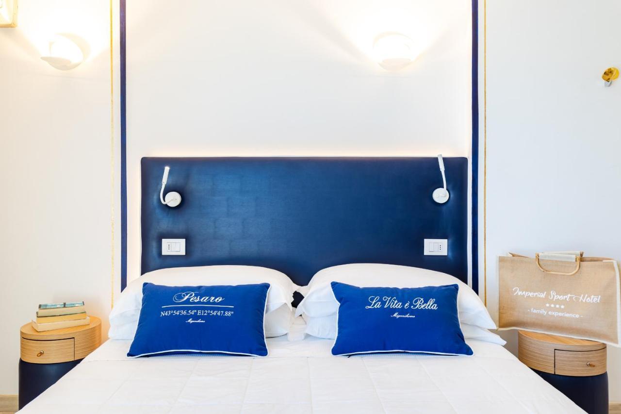 Unahotels Imperial Sport Hotel Pesaro Luaran gambar