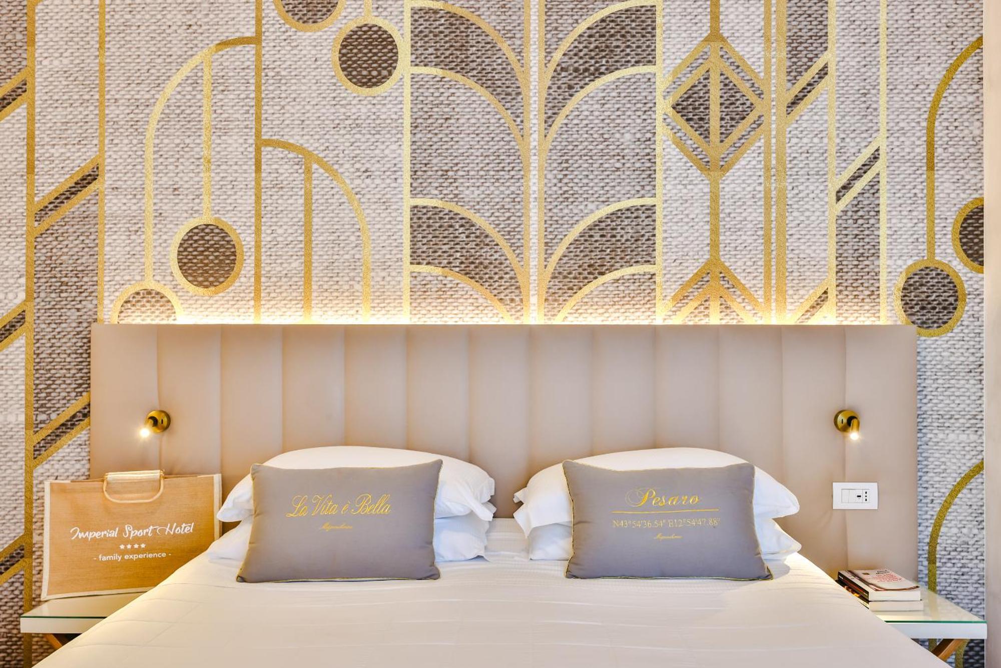 Unahotels Imperial Sport Hotel Pesaro Luaran gambar