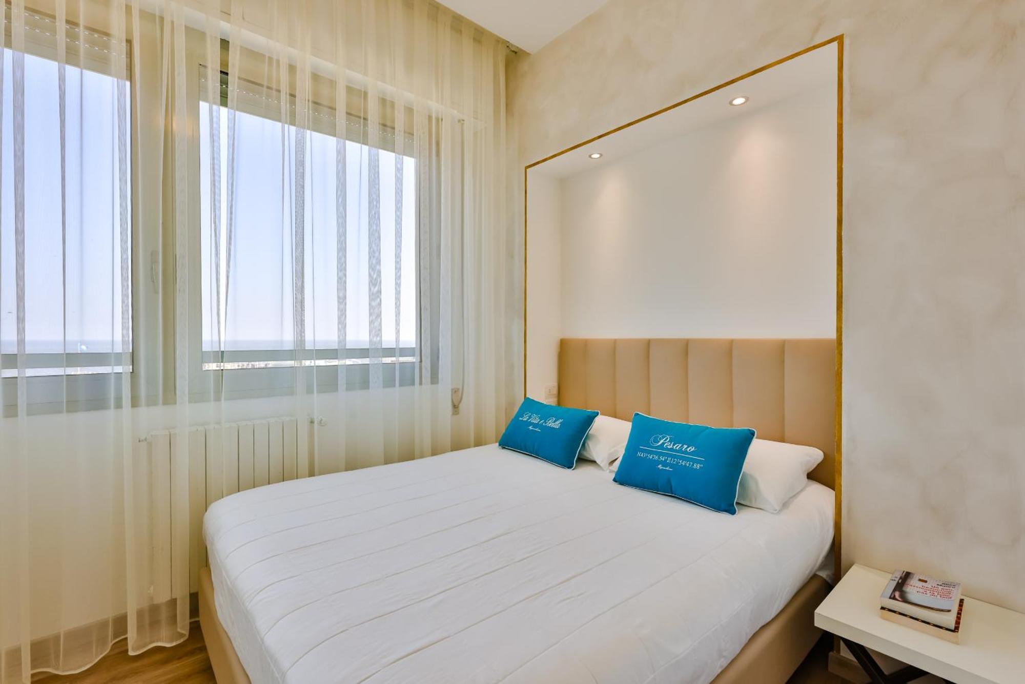Unahotels Imperial Sport Hotel Pesaro Luaran gambar